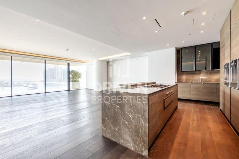 4 bedrooms Penthouse in One at Palm Jumeirah, UAE No. 225233 13