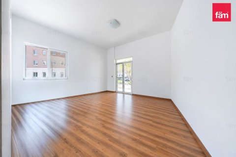 Apartment de 3 dormitorios en Motor City, UAE No. 213272 9