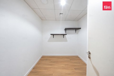 Apartment de 3 dormitorios en Motor City, UAE No. 213272 11