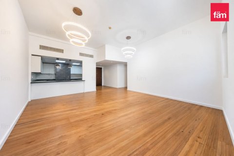 Apartment de 3 dormitorios en Motor City, UAE No. 213272 4