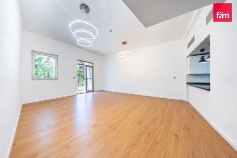 Apartment de 3 dormitorios en Motor City, UAE No. 213272 3