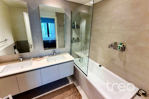 2 bedrooms Apartment in Dubai Creek Harbour, UAE No. 220914 12