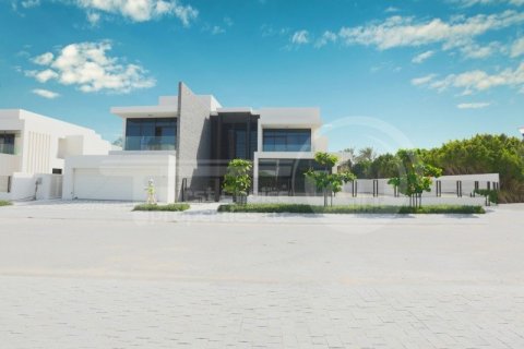 Villa de 4 dormitorios en  Saadiyat Island, UAE No. 12684 3