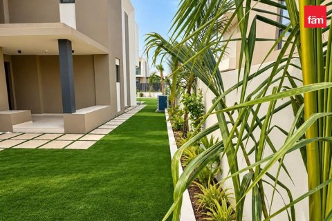 Villa de 4 chambres à Jebel Ali, UAE No. 222230 27