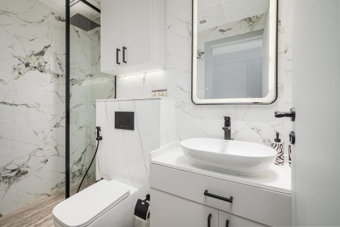 2 bedrooms Apartment in Marina View, UAE No. 213023 11