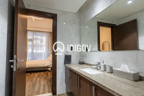 1 bedroom Apartment in Business Bay, UAE No. 210960 18
