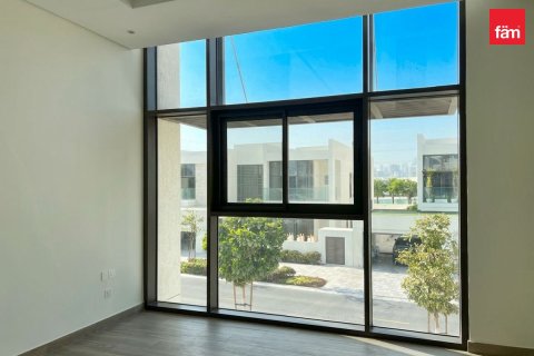 4 bedrooms Villa in Dubai, UAE No. 219243 11