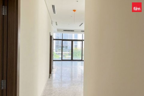4 bedrooms Villa in Dubai, UAE No. 219243 8