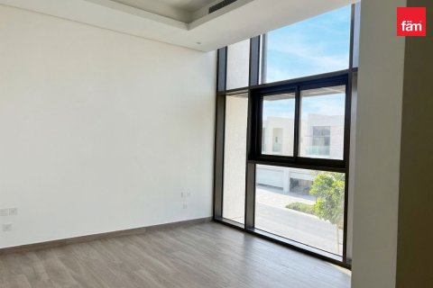 4 bedrooms Villa in Dubai, UAE No. 219243 12