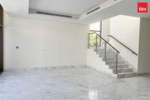 4 bedrooms Villa in Dubai, UAE No. 219243 5