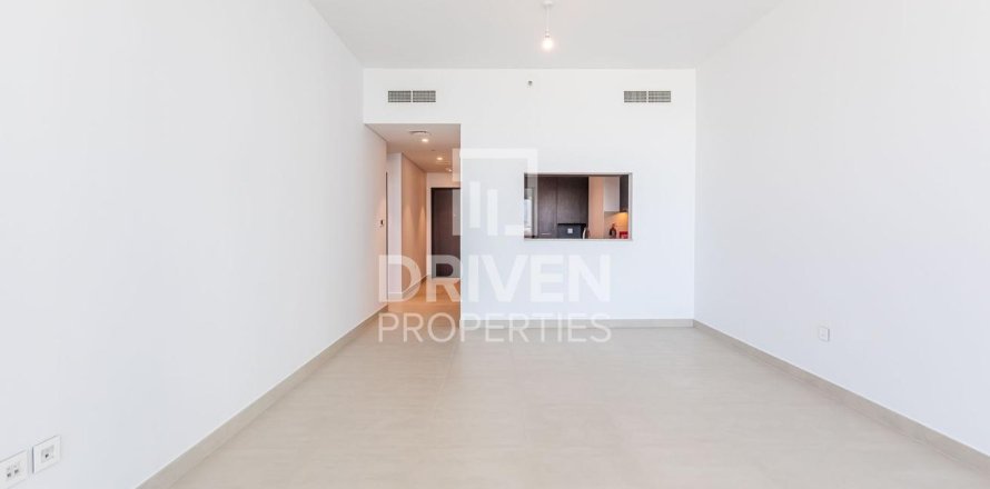 Apartment de 2 dormitorios en Zabeel, UAE No. 214971
