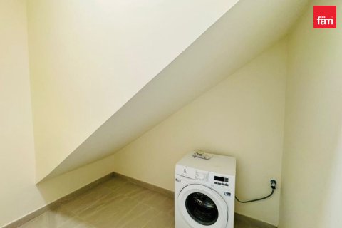 Townhouse de 4 dormitorios en Dubai, UAE No. 205556 9