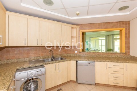 Apartment de 3 dormitorios en Palm Jumeirah, UAE No. 64736 7