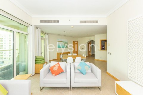 Apartment de 3 dormitorios en Palm Jumeirah, UAE No. 64736 3