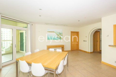 Apartment de 3 dormitorios en Palm Jumeirah, UAE No. 64736 9