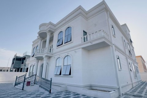 8 غرفة نوم  فيلا في سيح العريبي, الإمارات العربية المتحدة رقم 184300 10
