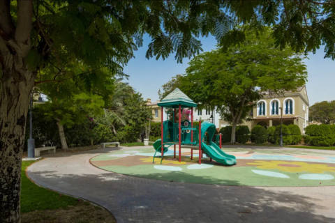 Villa de 3 dormitorios en Motor City, UAE No. 128308 19