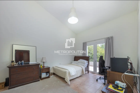 Villa de 3 dormitorios en Motor City, UAE No. 128308 10