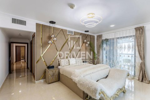 5 bedrooms Penthouse in Princess Tower, UAE No. 212505 14
