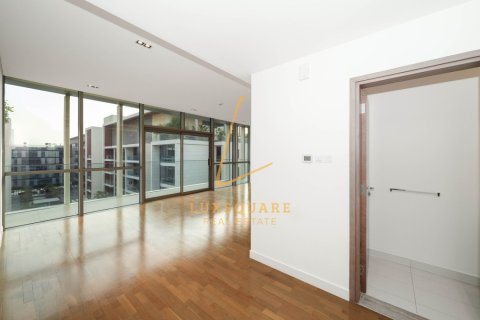 Apartment de 2 dormitorios en Al Wasl, UAE No. 168554 16