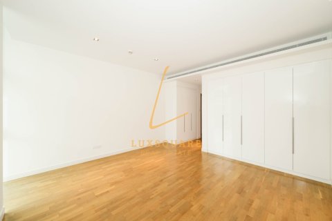 Apartment de 2 dormitorios en Al Wasl, UAE No. 168554 8