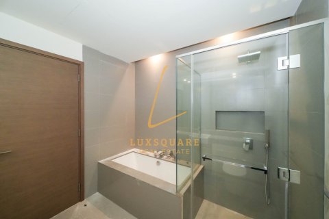 Apartment de 2 dormitorios en Al Wasl, UAE No. 168554 6