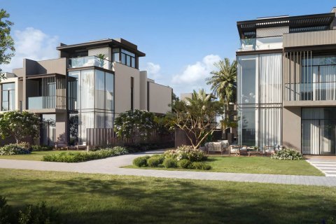 3 bedrooms Townhouse in Dubai Land, UAE No. 153628 9