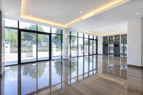 Вилла с 5 спальнями в Trump Estates, ОАЭ №221363 12