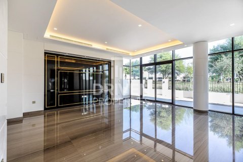 Вилла с 5 спальнями в Trump Estates, ОАЭ №221363 11
