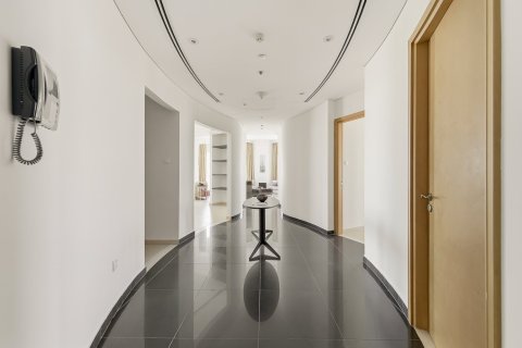 Apartment de 4 dormitorios en Al Barsha, UAE No. 215327 6
