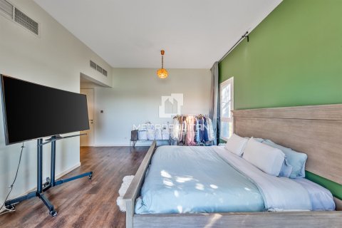 Villa de 3 chambres à Springs 15, UAE No. 128876 26