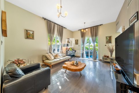 Villa de 3 chambres à Springs 15, UAE No. 128876 15