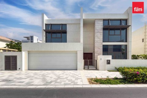 4 bedrooms Villa in Dubai, UAE No. 117706