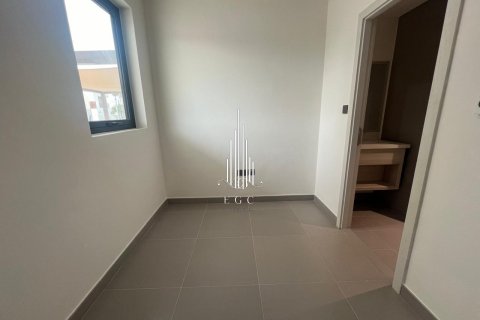 Villa de 4 dormitorios en Yas Island, UAE No. 76698 14