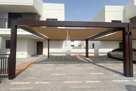 Villa de 4 dormitorios en Yas Island, UAE No. 76698 26