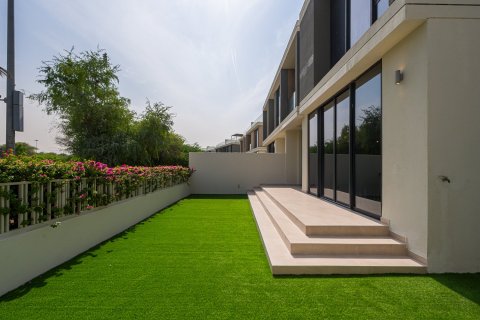 Villa de 4 dormitorios en Club Villas at Dubai Hills, UAE No. 223346 10