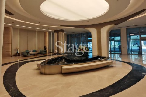 Квартира с 1 спальней в AL HABTOOR TOWER, Al Habtoor City, ОАЭ №208468 11
