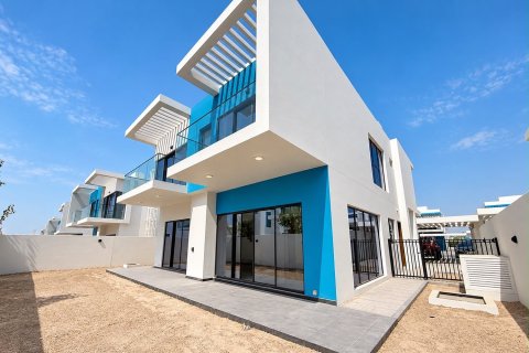 Villa de 6 dormitorios en Damac Lagoons, UAE No. 215387
