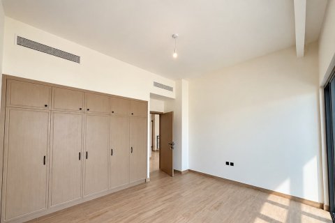 Villa de 6 dormitorios en Damac Lagoons, UAE No. 215387 17