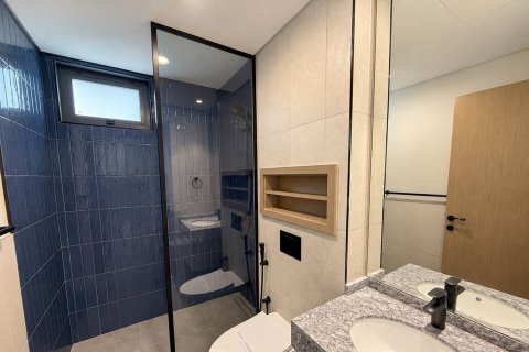 Villa de 6 dormitorios en Damac Lagoons, UAE No. 215387 20