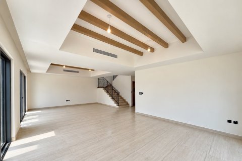 Villa de 6 dormitorios en Damac Lagoons, UAE No. 215387 5