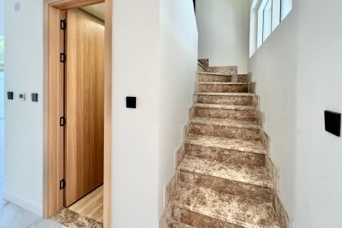 Таунхаус с 4 спальнями в Дубай Инвестмент Парк, ОАЭ №226461 8