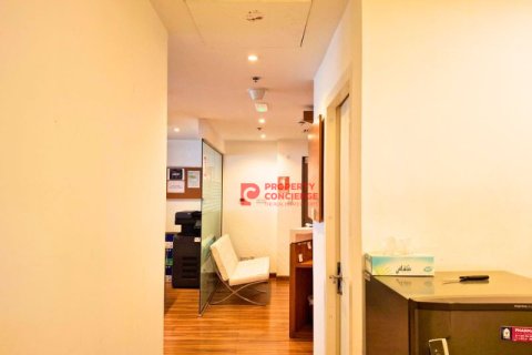 Office de 102m² en Lake Allure, UAE No. 19362 13