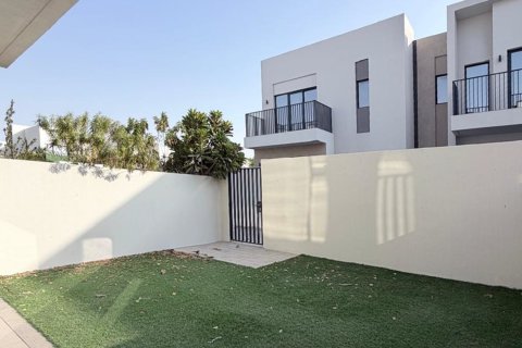 Townhouse de 3 dormitorios en Dubai South (Dubai World Central), UAE No. 215358 3