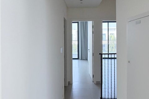 Townhouse de 3 dormitorios en Dubai South (Dubai World Central), UAE No. 215358 6