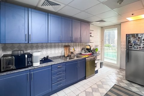 Apartment de 2 dormitorios en Jumeirah Lake Towers, UAE No. 207575 10