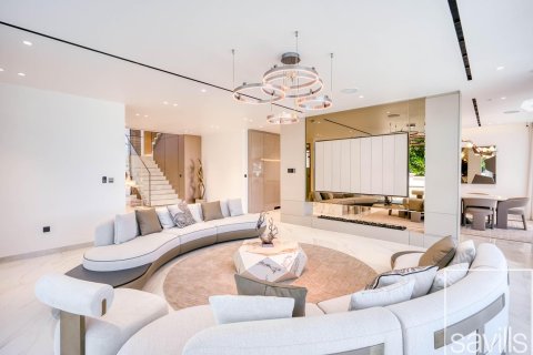 Villa de 4 chambres à Garden Homes, UAE No. 211013 14