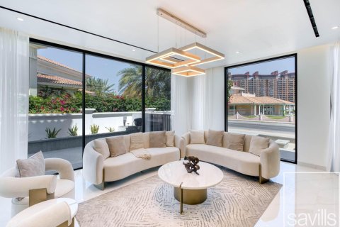 Villa de 4 chambres à Garden Homes, UAE No. 211013 19