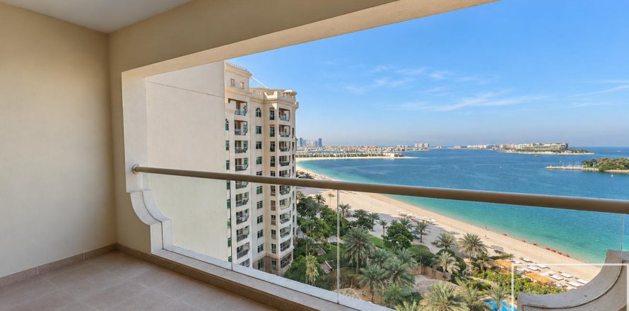 Квартира с 1 спальней в Shoreline Apartments, ОАЭ №214051