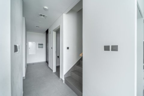3 bedrooms Townhouse in Dubai, UAE No. 217079 7